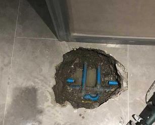 红花岗阳台漏水维修公司分享下暖气管道漏水的原因有哪些